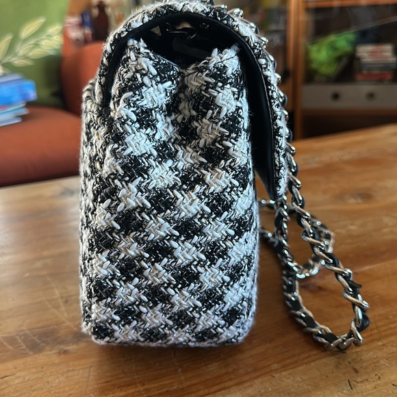 Karl Lagerfeld Paris Aygness Bag - Picture 6 of 12